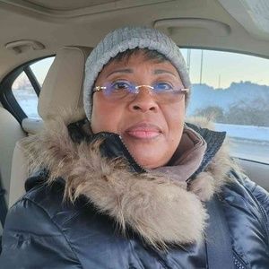 Meet your Posher, Monalisa